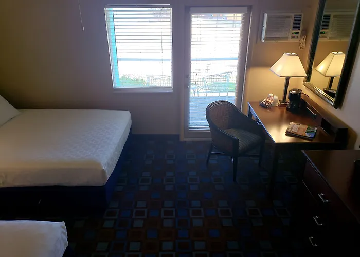 Resort The Nautical Beachfront Lake Havasu City