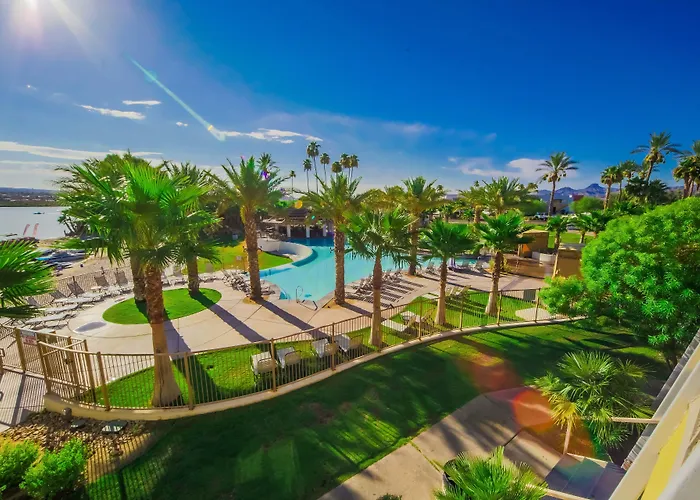 The Nautical Beachfront 3*