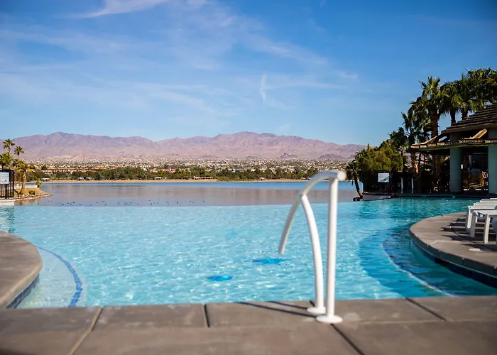 The Nautical Beachfront 3* Lake Havasu City